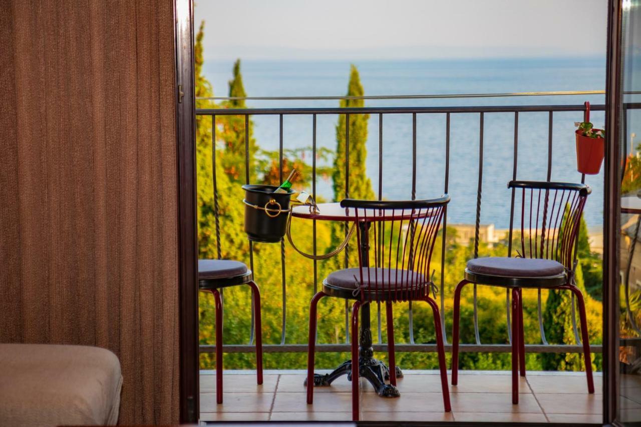 Apartment Anai Rijeka Bagian luar foto