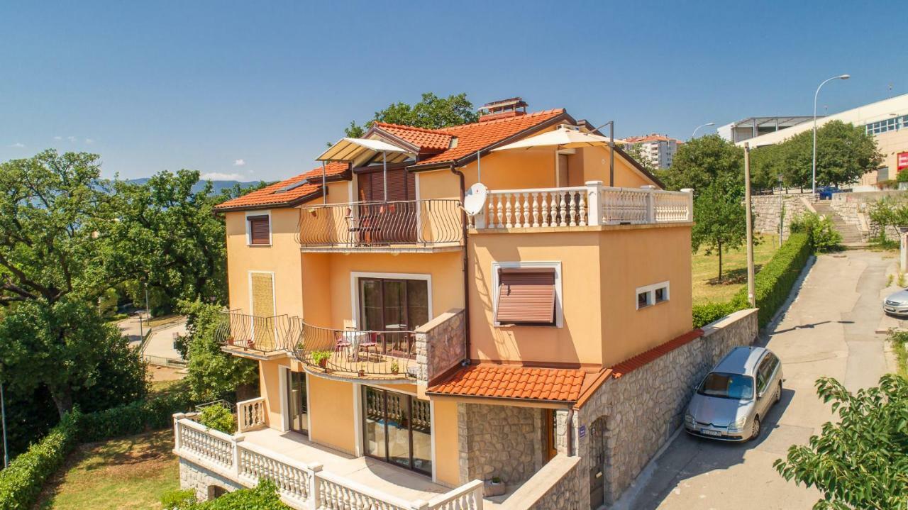 Apartment Anai Rijeka Bagian luar foto